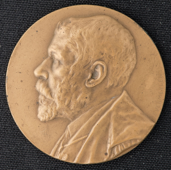 Portrait medal of Ernest Masoin (1844-1915)