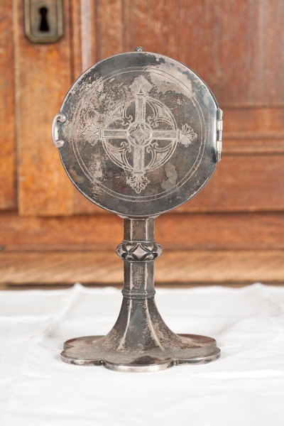 Monstrance