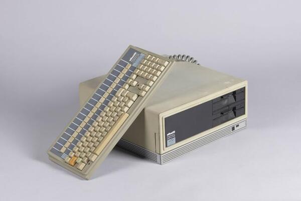 Computer Olivetti