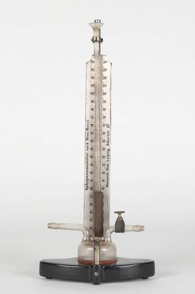 Sphygmomanometer volgens Riva-Rocci