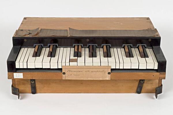 Harmonium