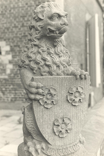 Lion with the escutcheon of the House of Arenberg